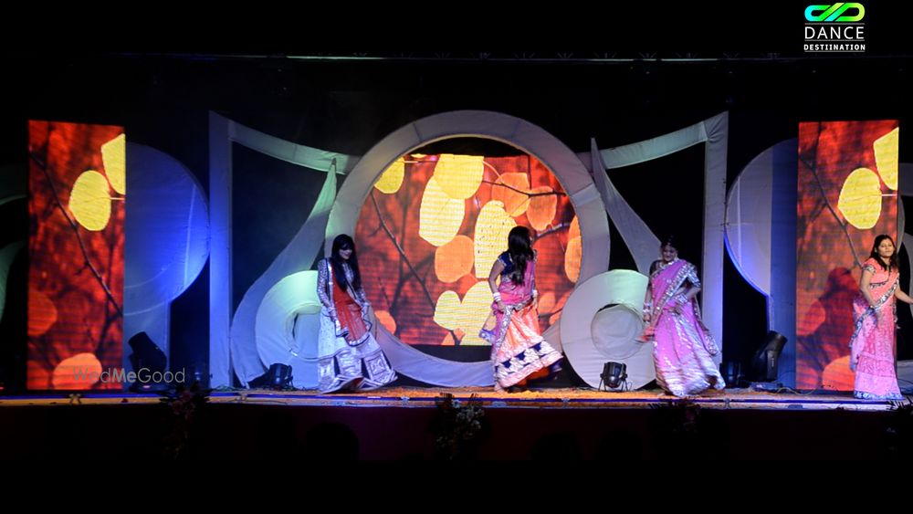 Photo By Dance Destiination - Sangeet Choreographer