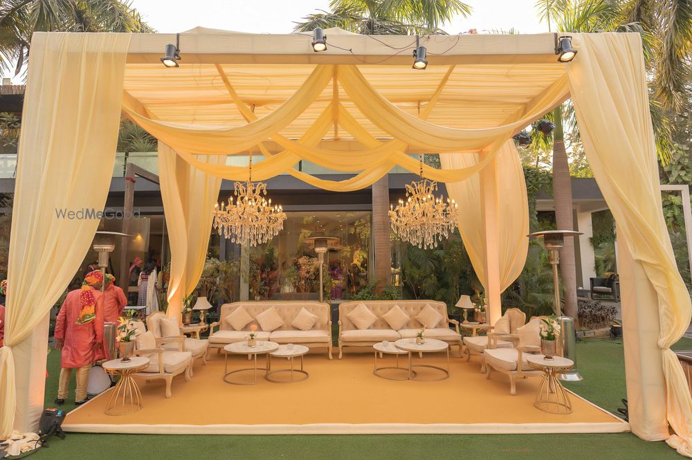 Photo By Tinselle - Decorators