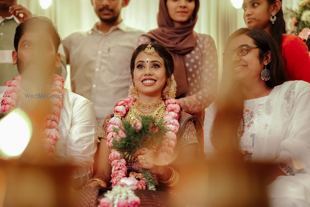 Photo By EVA LIGHTS WEDDING COMPANY  - Photographers