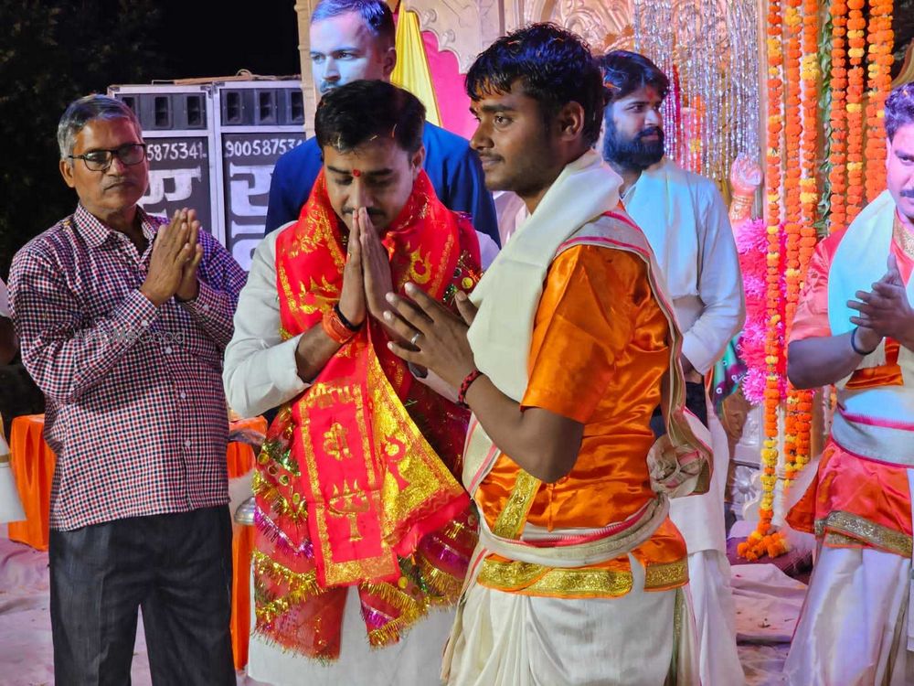 Photo By Pandit Shivam Shastri - Wedding Pandits 