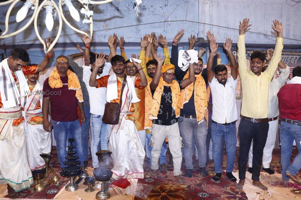 Photo By Pandit Shivam Shastri - Wedding Pandits 