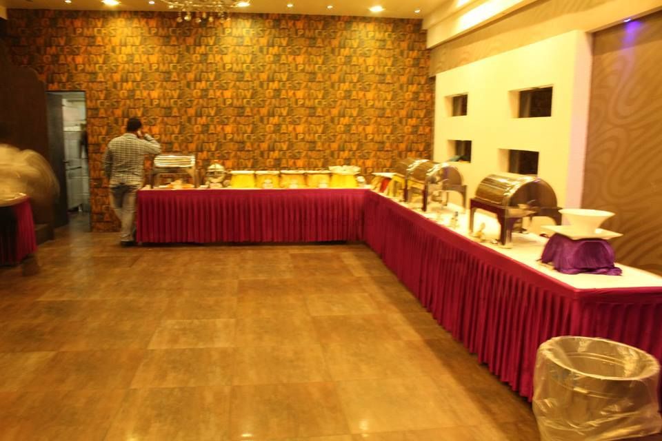 Photo By Grand Banquets - Venues