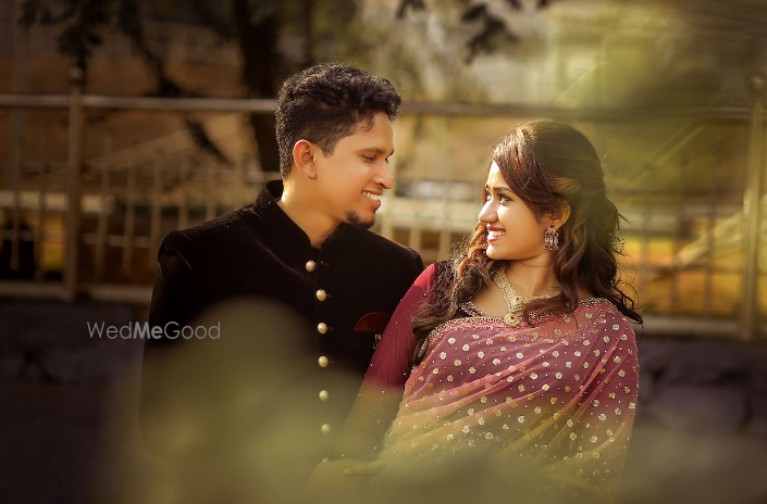 Photo By Laura Wedding Company - Photographers