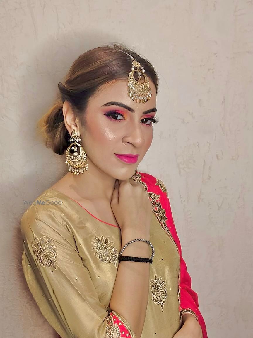 Photo By Jaya Ahuja Makeovers - Bridal Makeup