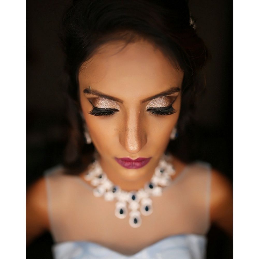 Photo By Makeovers by Ananya - Bridal Makeup