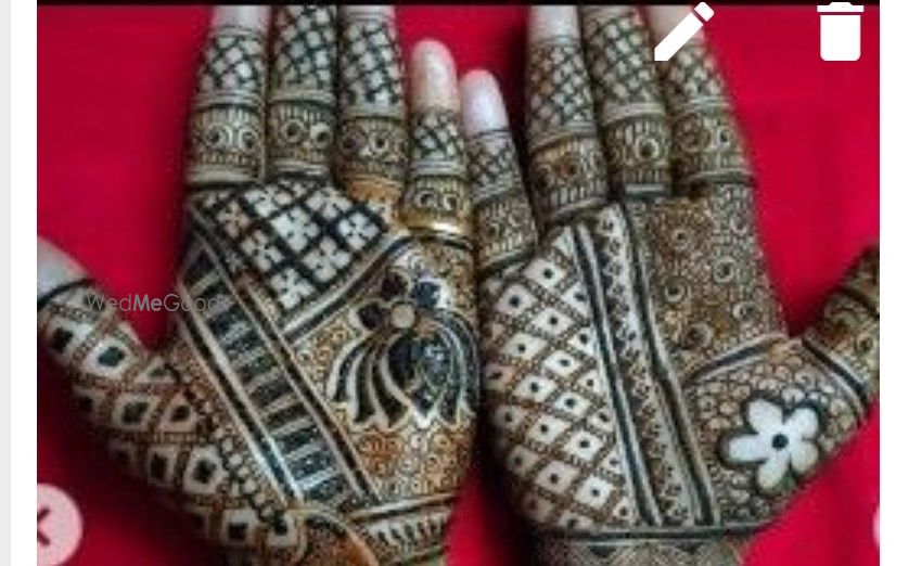 Sarika's Mehendi Art