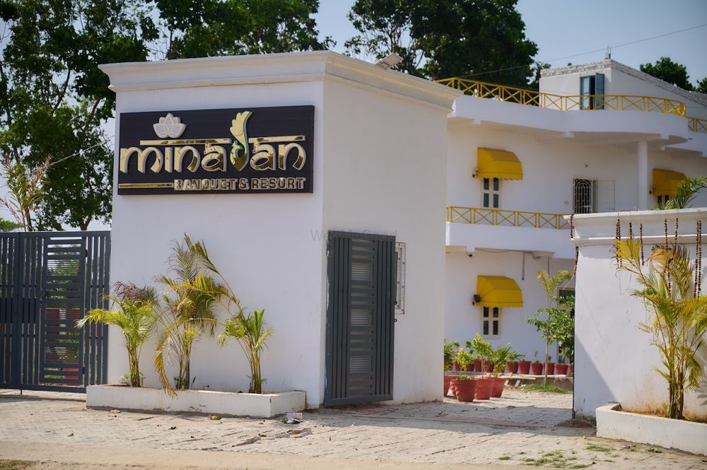 Minavan Resorts