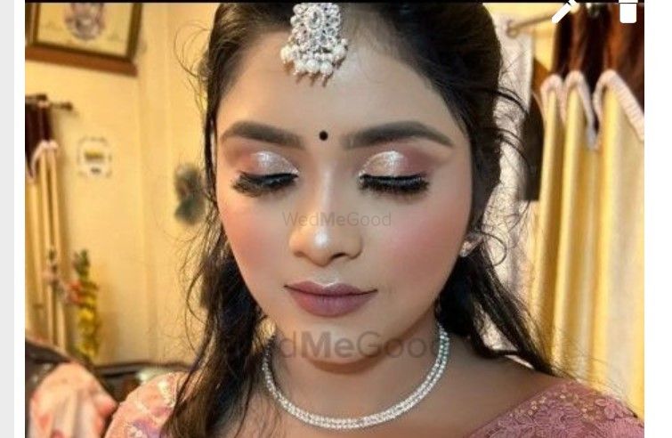 Annushree Makeup Artist