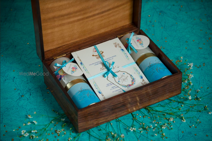 Photo By Studio U (Upahãra) - Invitations