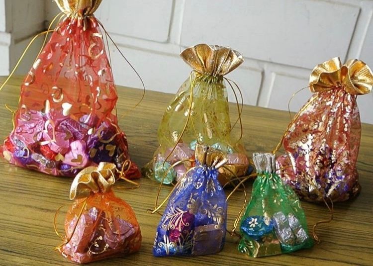 Photo By ElleBelle Chocolates - Favors