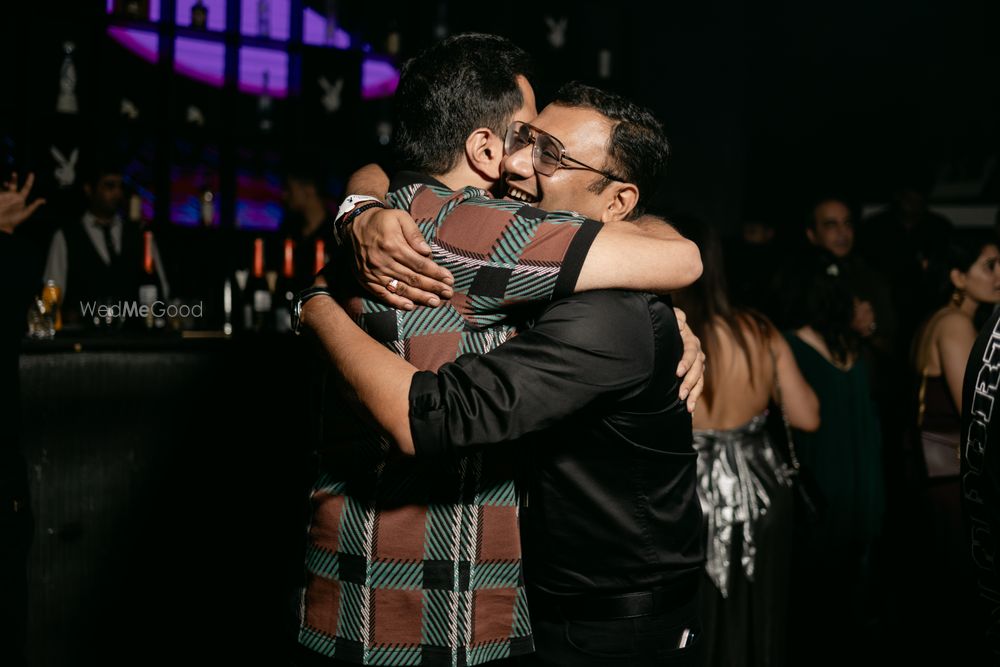 Photo By Flamulous Photography - Photographers