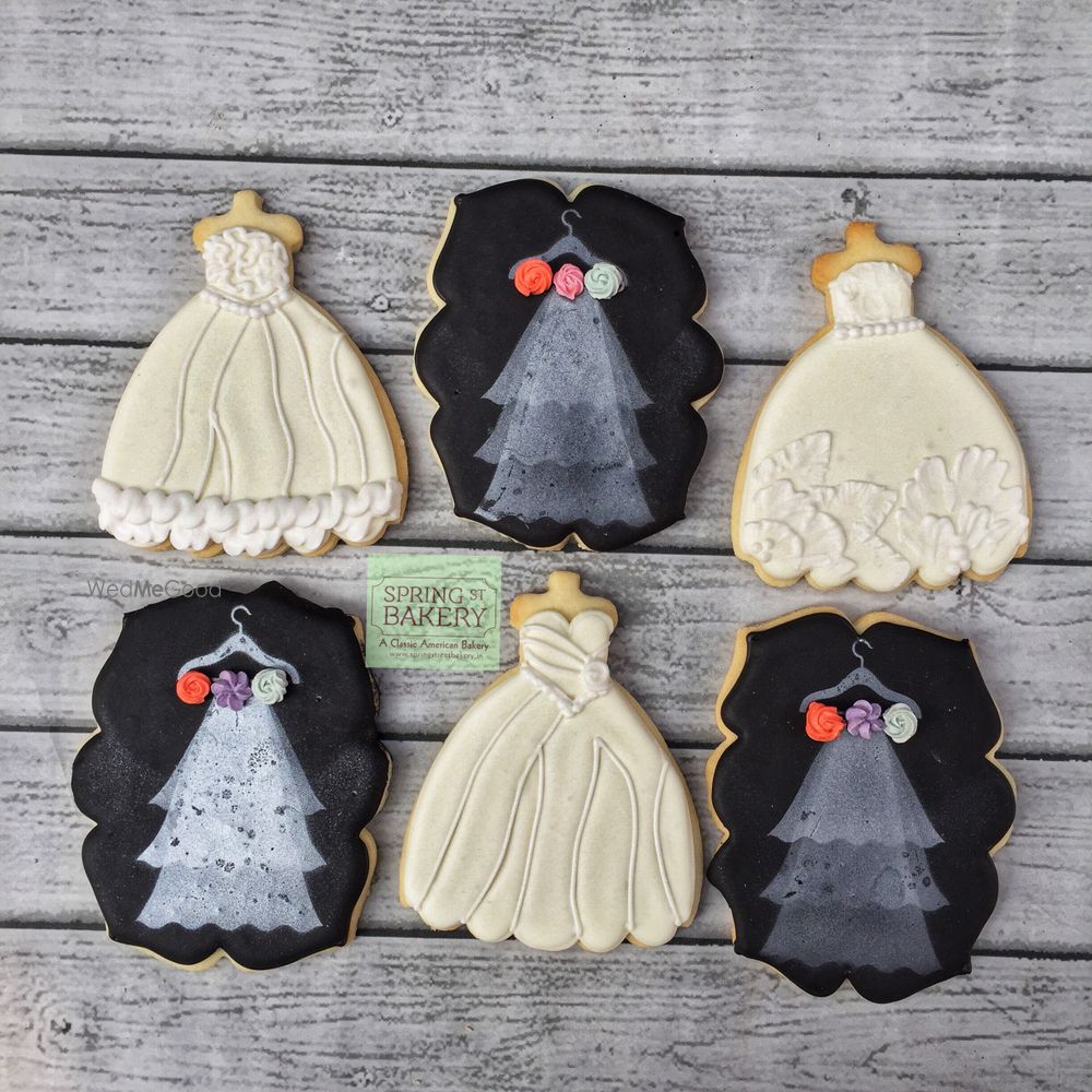 Photo By Spring Street Bakery - Favors