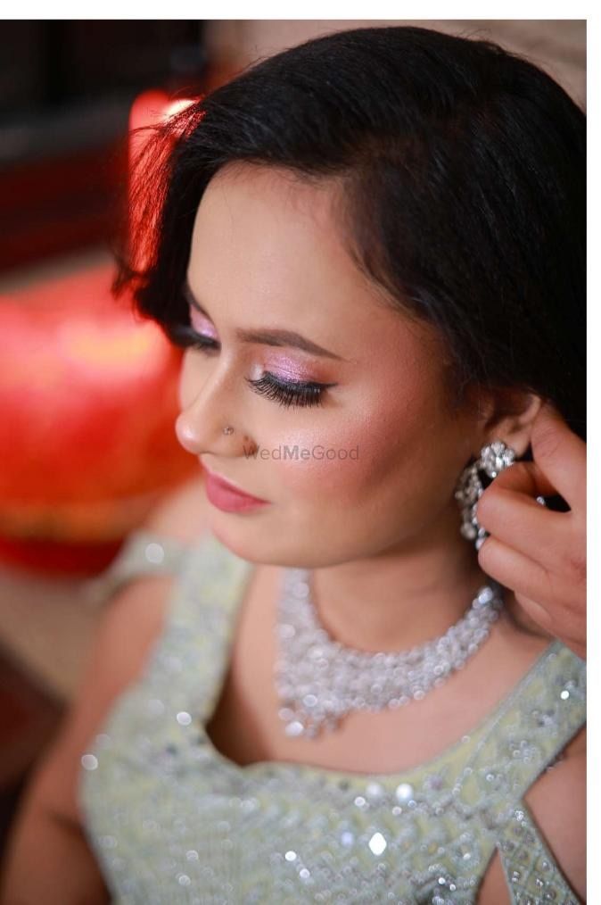 Photo By Naincy Nayak Makeovers - Bridal Makeup