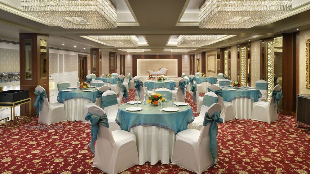 10 Park Street Restaurant & Banquet Hall