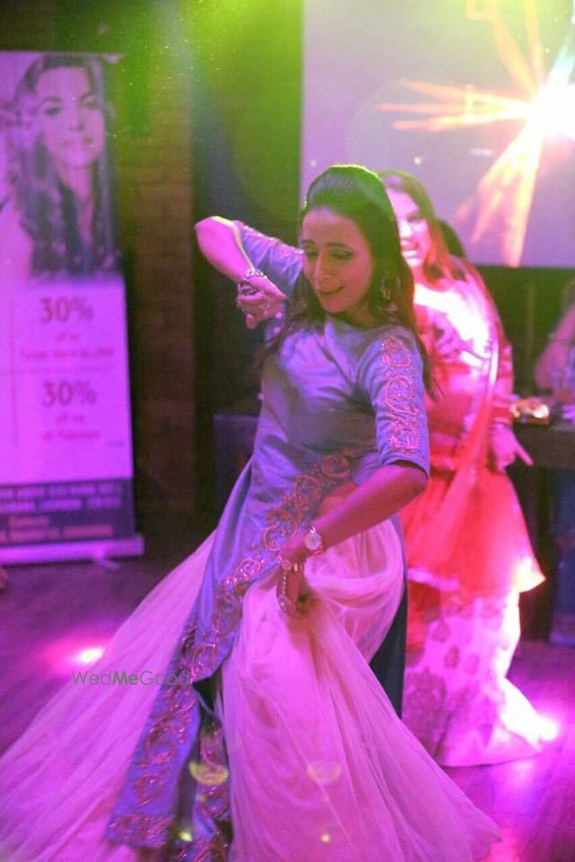 Photo By Gravity Events  - Sangeet Choreographer