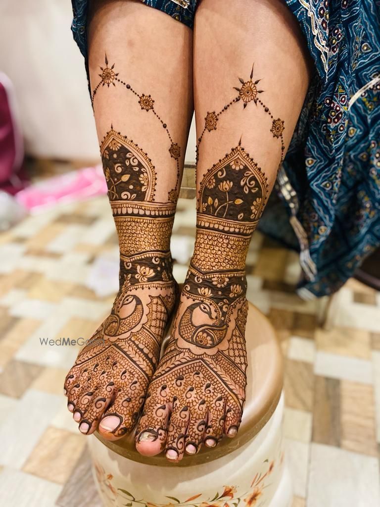 Mehendi by Ysh