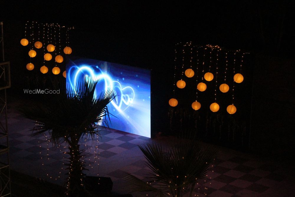 Photo By Dream Elevators - Wedding Planners