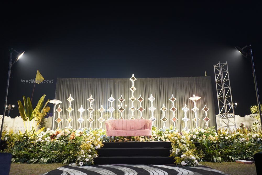 Photo By Greek Garden - Venues
