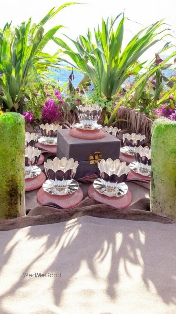 Photo By Ladyfun- Invites & Packaging - Invitations