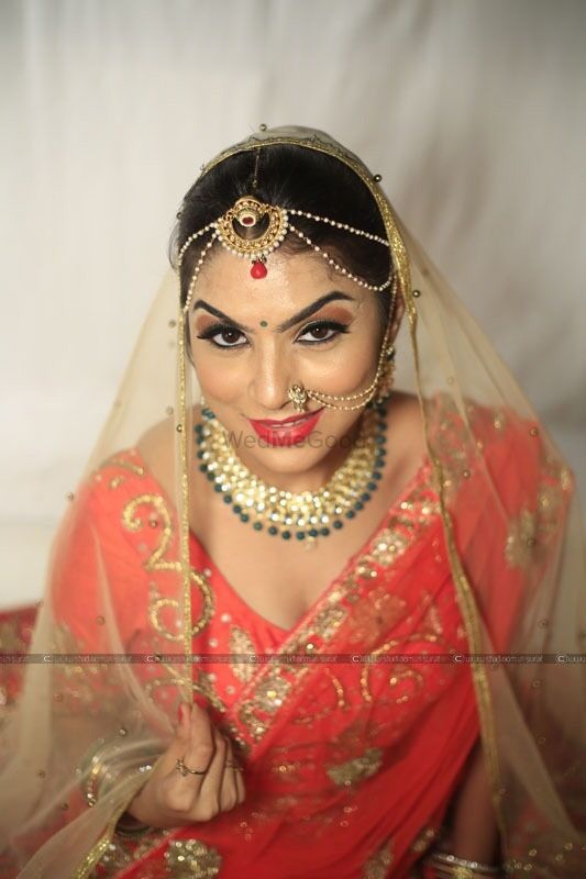 Photo By HMU By Priya Ahuja - Bridal Makeup