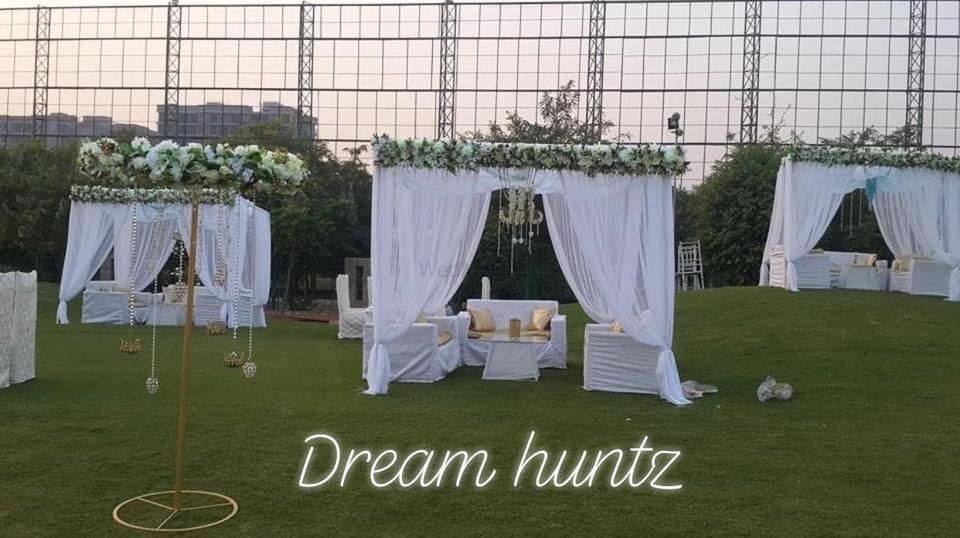 Photo By Dream Huntz Weddings  - Decorators