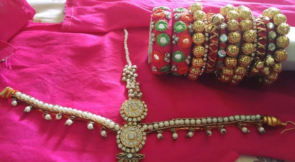 Photo By Swati's collections - Jewellery