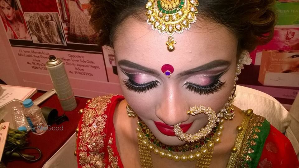 Oshin Makeup Gallery