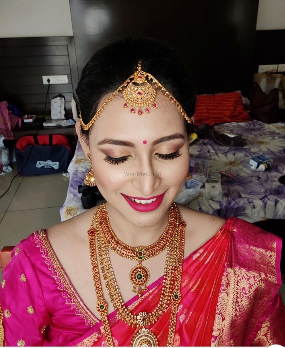 Photo By Makeovers By Geetha - Bridal Makeup