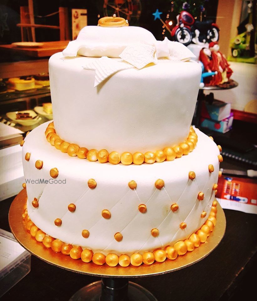 Photo By Celebrations Cafe & Pattisserie - Cake