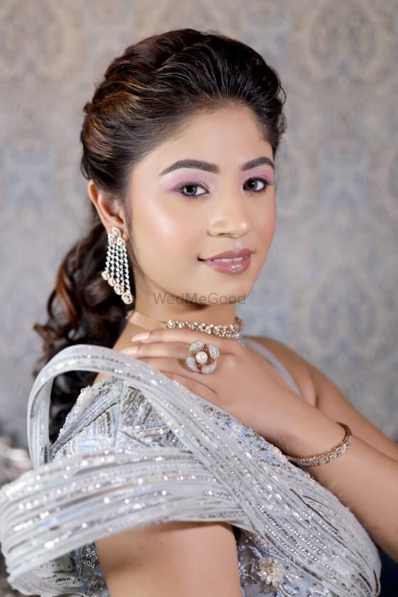 Photo By Artistry by Anjali Lamba - Bridal Makeup