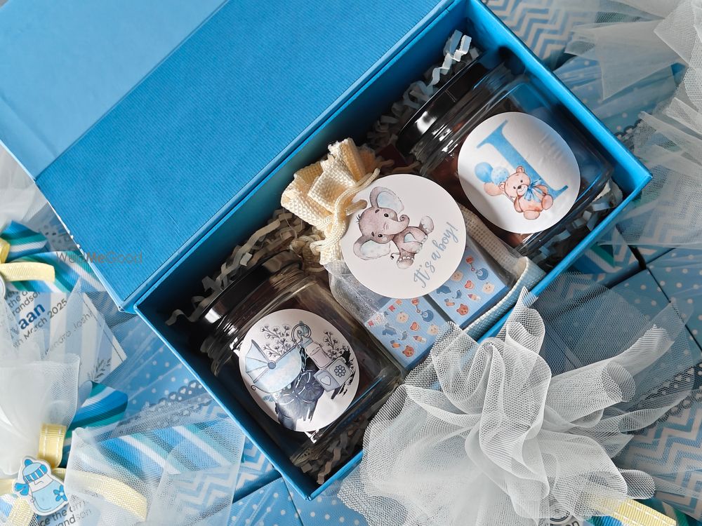 Photo By Date Delights - Favors