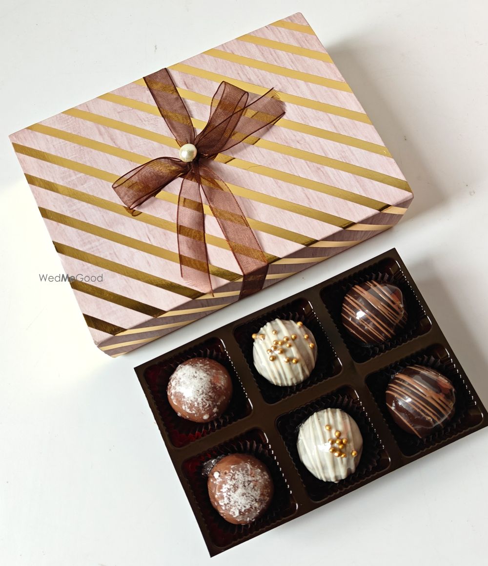 Photo By Date Delights - Favors