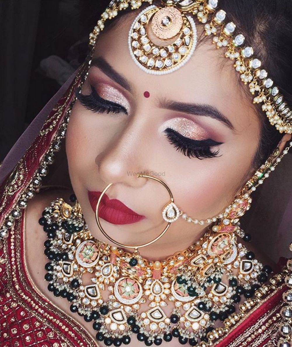 Photo By Makeovers by Chandni Bhatia - Bridal Makeup