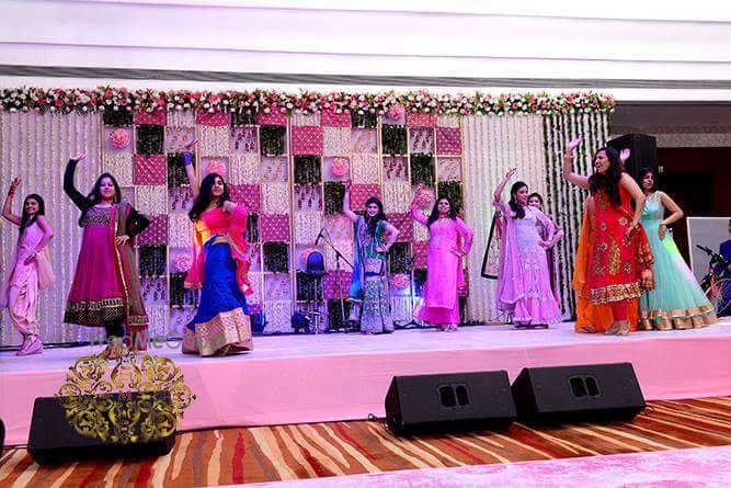 Photo By Raj Choreographer - Sangeet Choreographer