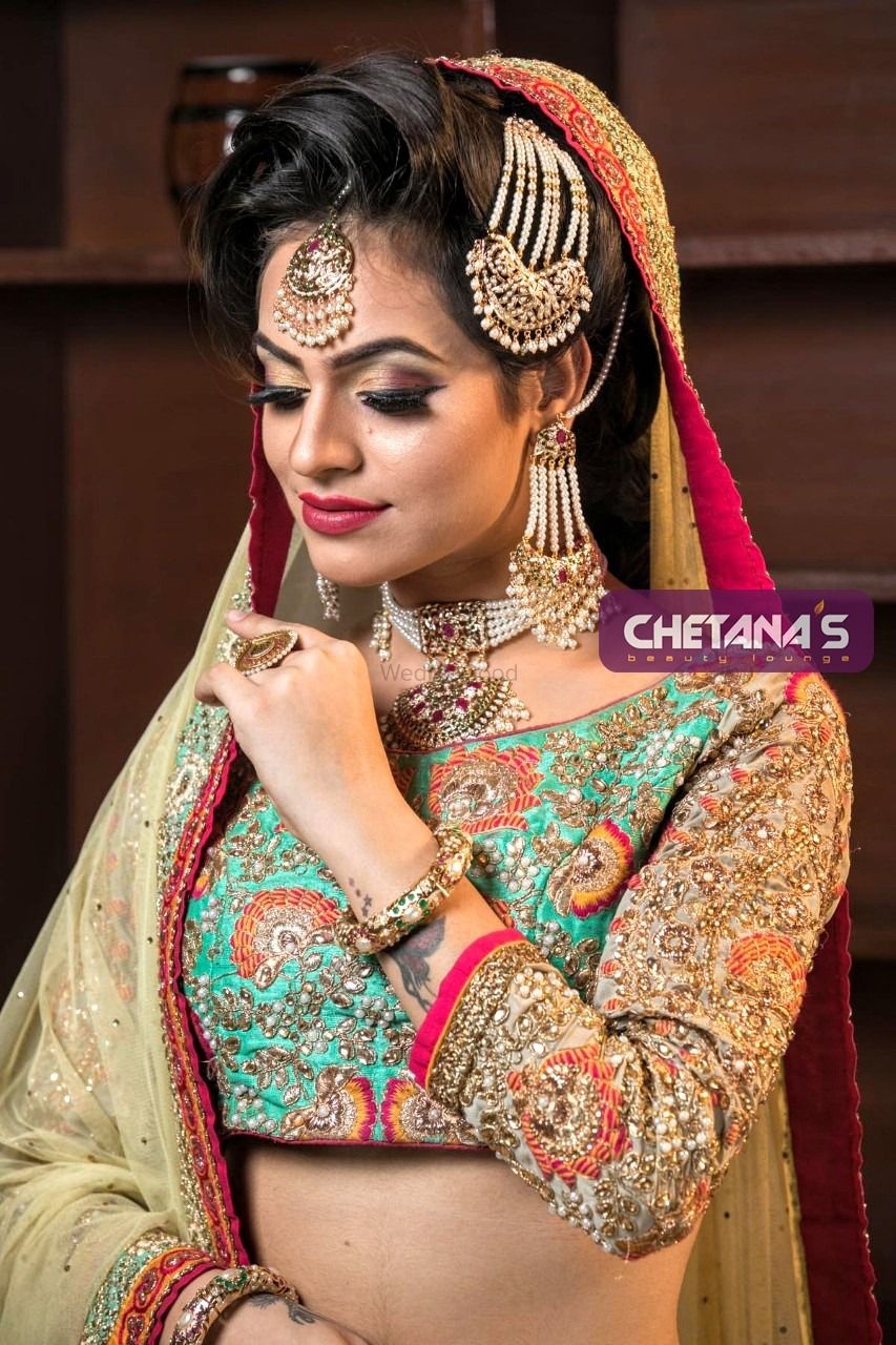 Photo By Chetana Beauty Lounge - Bridal Makeup