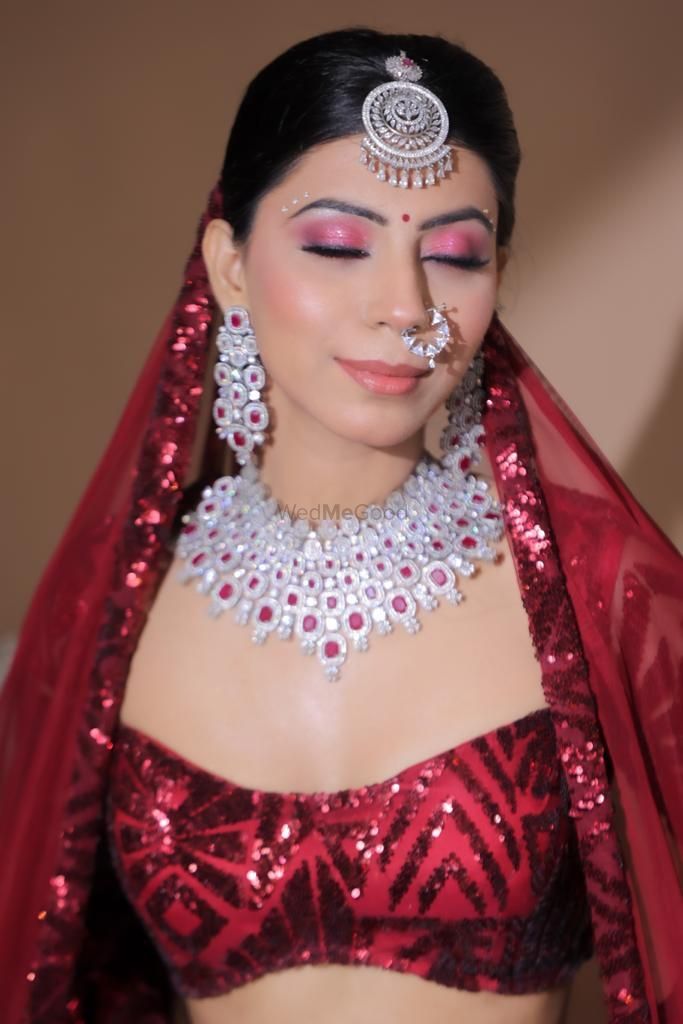 Photo By Magic Dust by Anukriti - Bridal Makeup