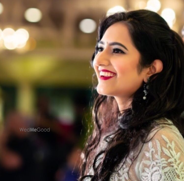 Photo By Saffiyah Quadri - Bridal Makeup