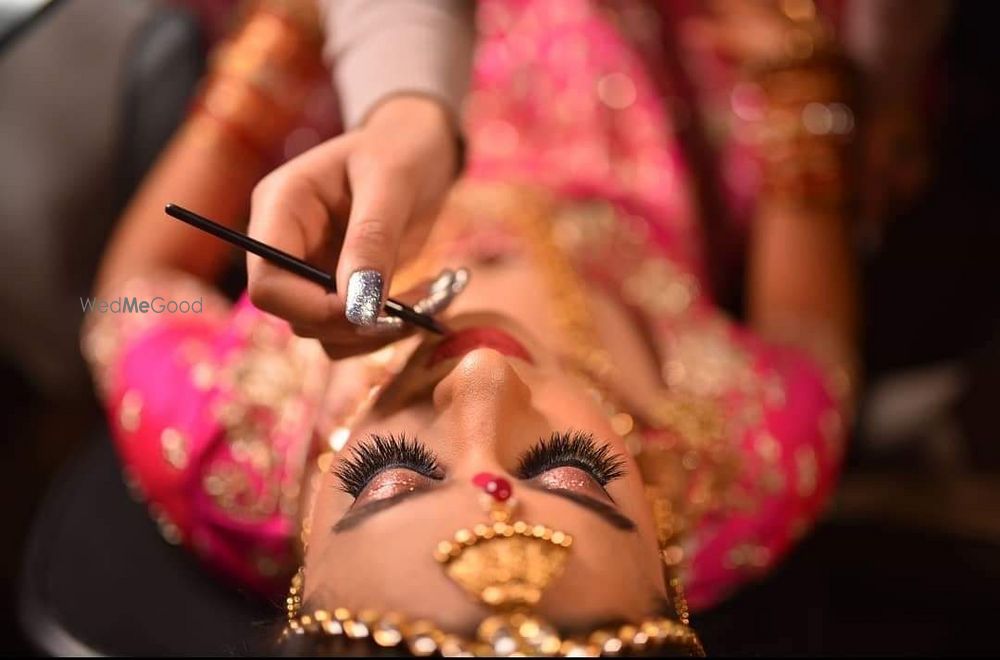 Photo By Shefali Sharma - Bridal Makeup