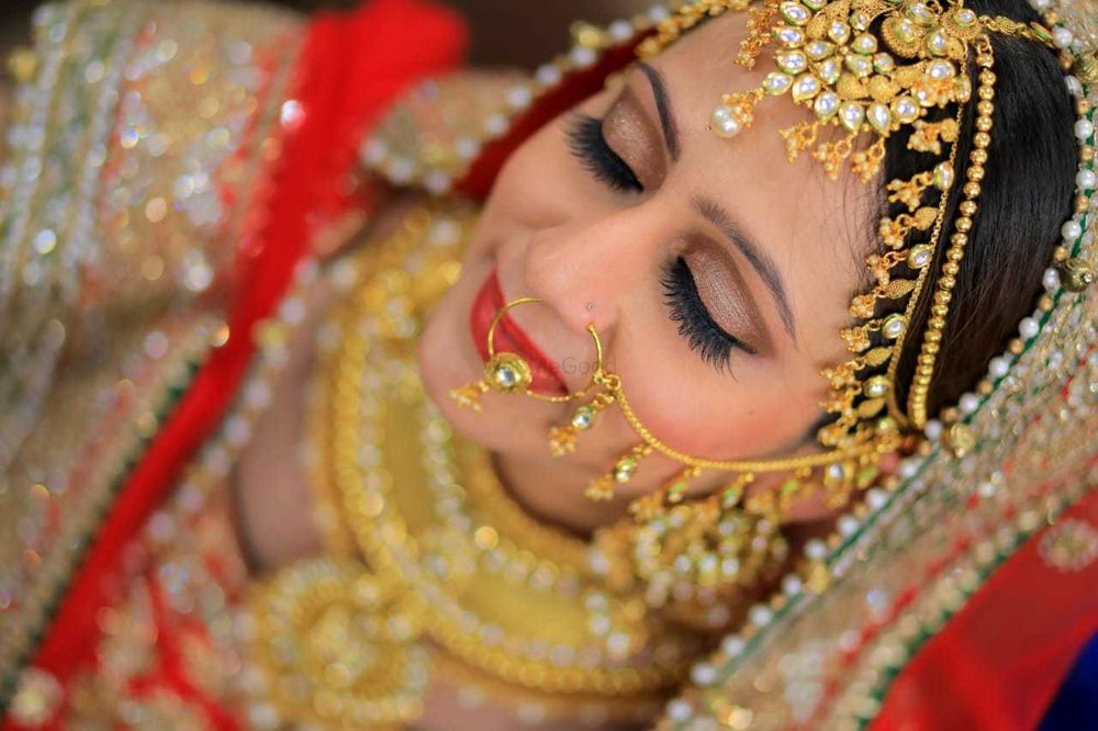 Photo By Shavika Makeovers - Bridal Makeup