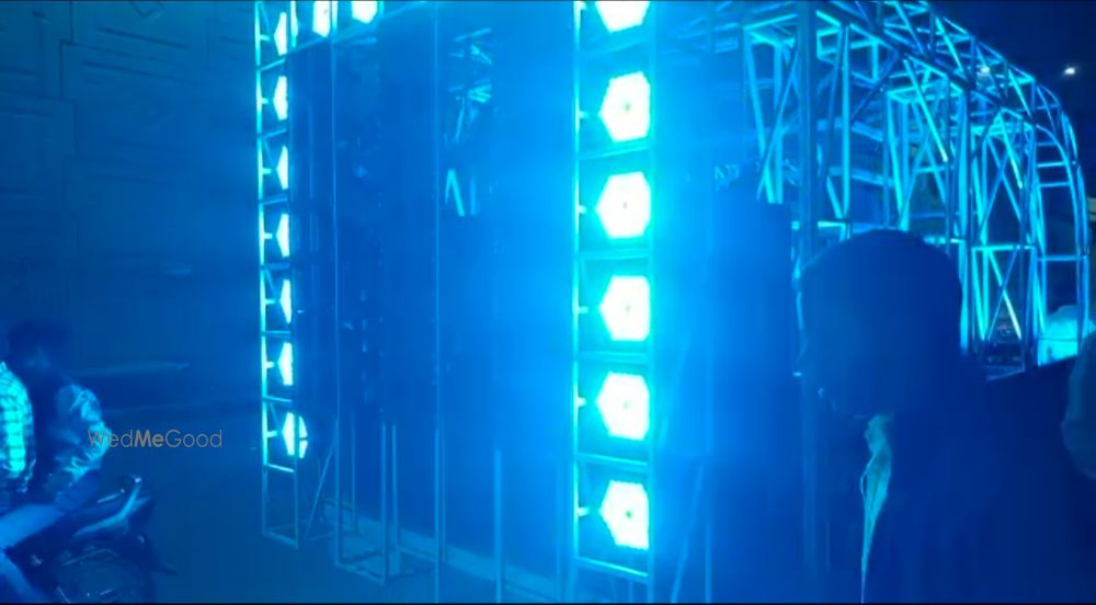 Photo By Jaiswal DJ And Road Lights  - DJs