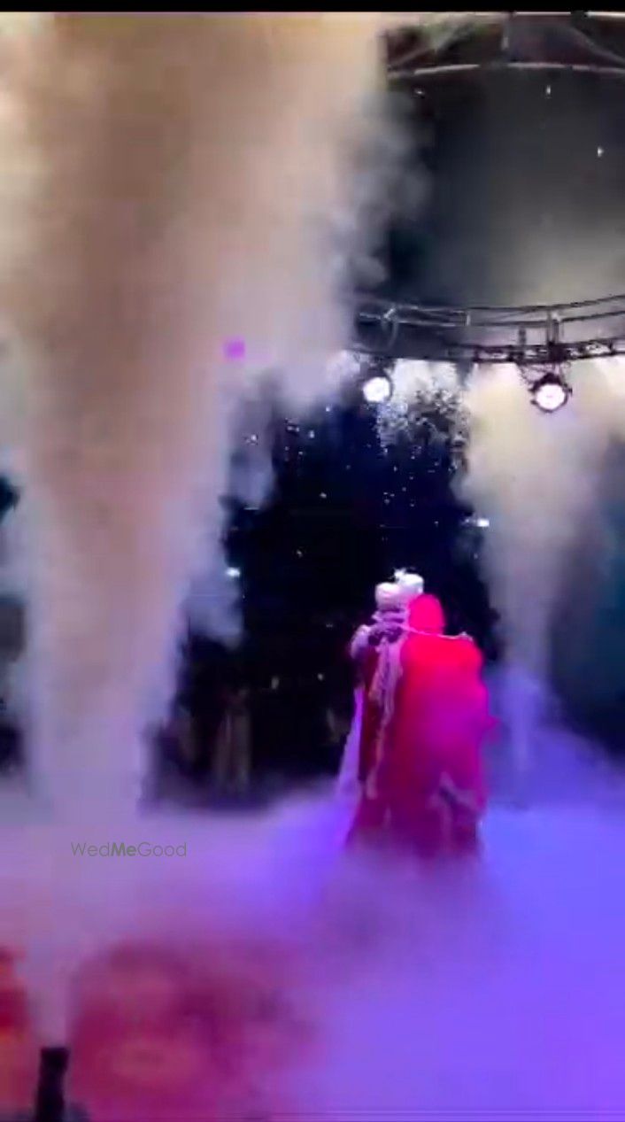 Photo By Jaiswal DJ And Road Lights  - DJs