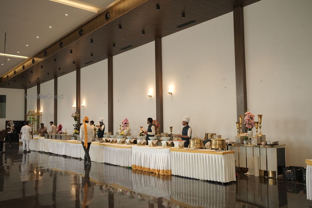 Photo By Meridian by the Lawns | Chaitrashree Royal Banquet - Venues