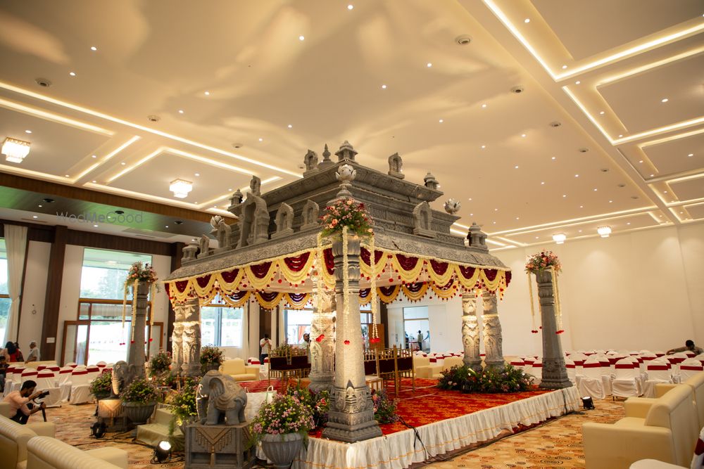 Photo By Meridian by the Lawns | Chaitrashree Royal Banquet - Venues