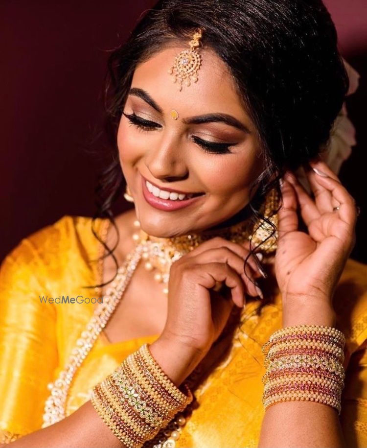 Photo By Tejaswini Mehra - Bridal Makeup