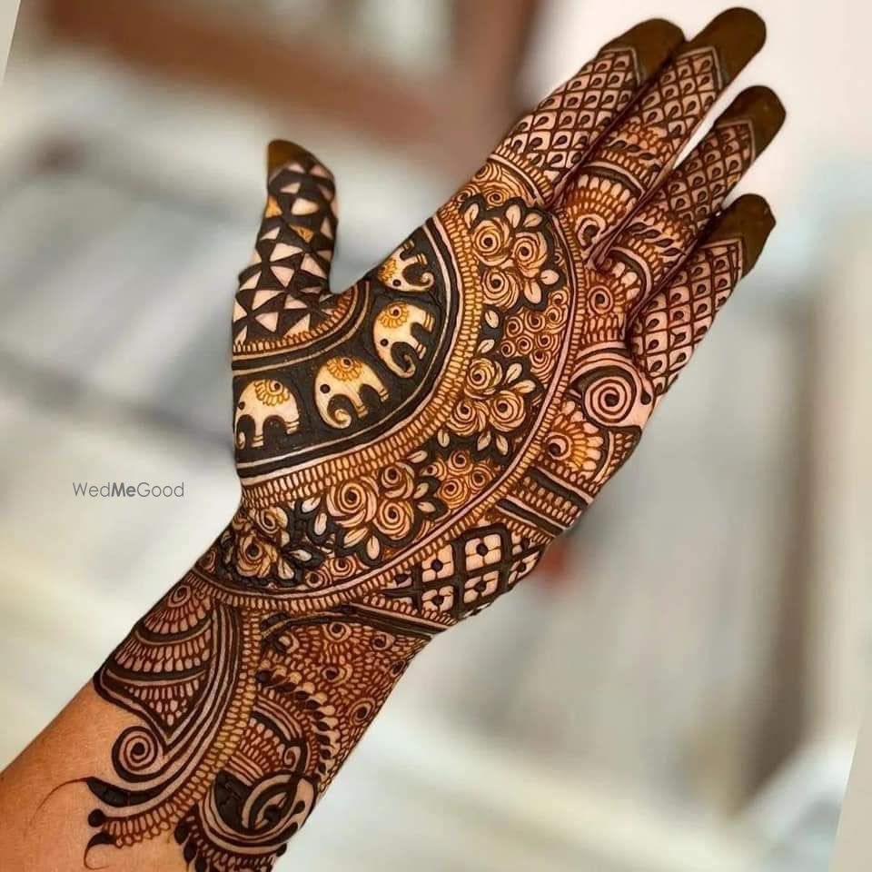 Photo By Almaz Mehendi - Mehendi Artist