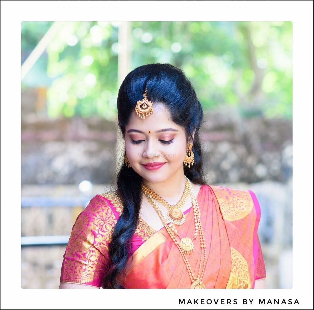 Photo By Makeovers by Manasa - Bridal Makeup