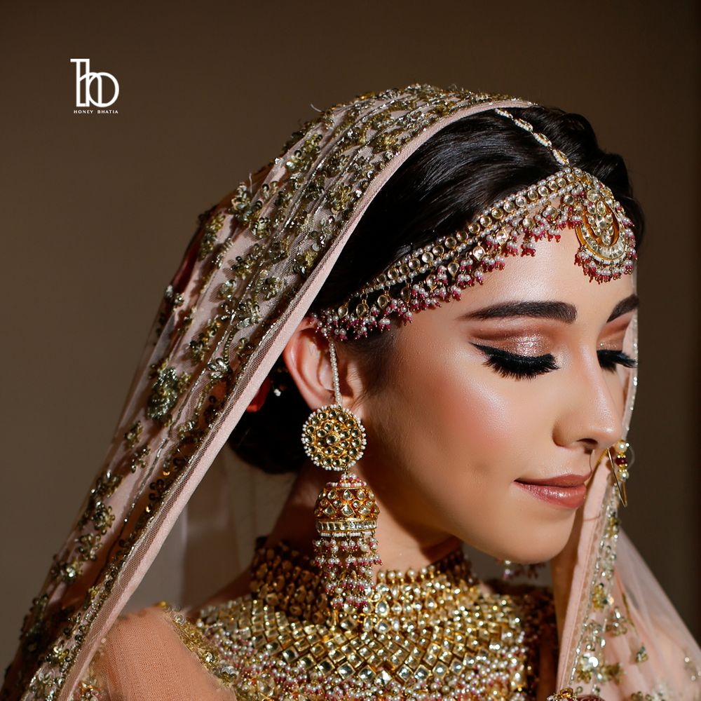 Photo By Honey Bhatia - Bridal Makeup