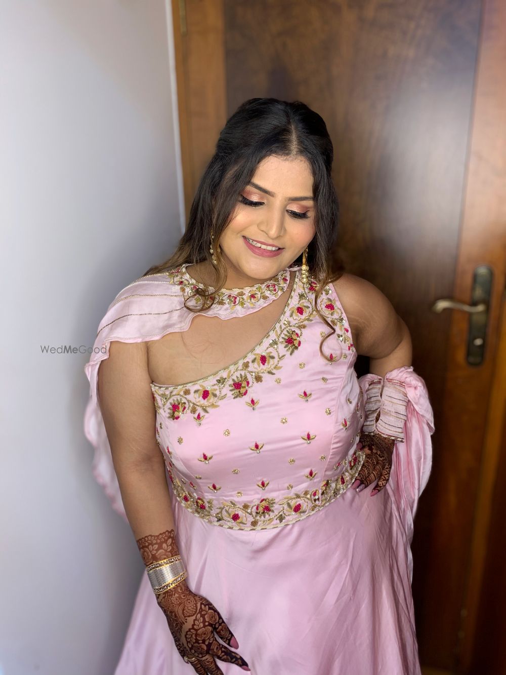 Photo By Makeovers by Drashti Dani  - Bridal Makeup