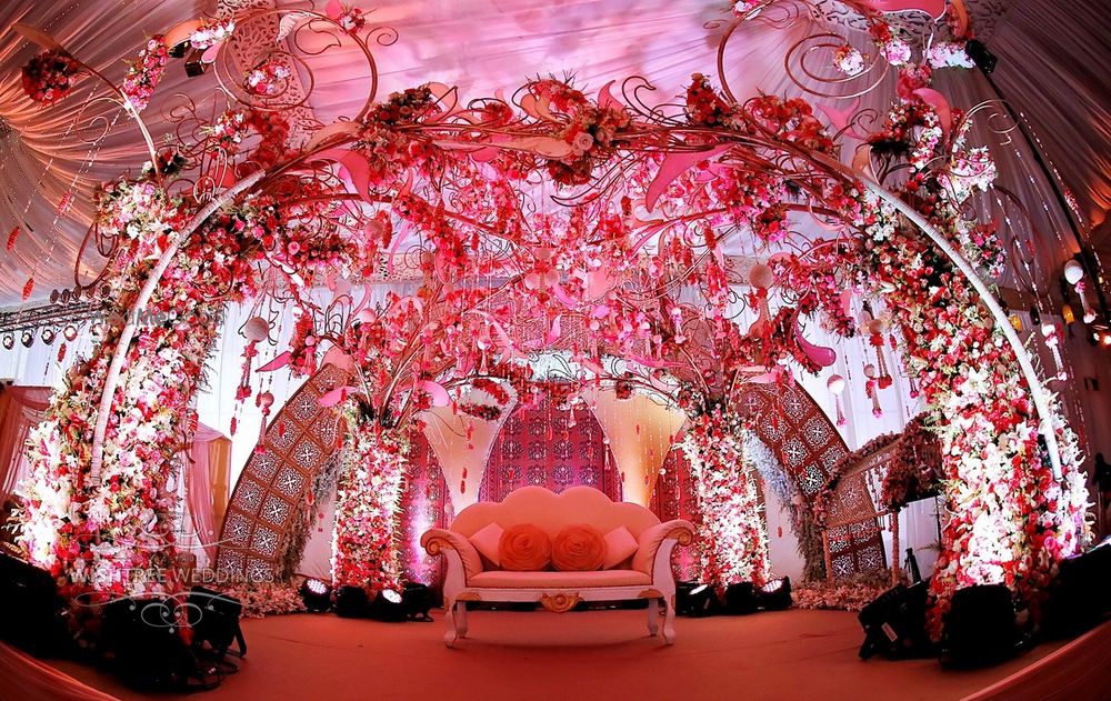 Photo of glamorous stage decor