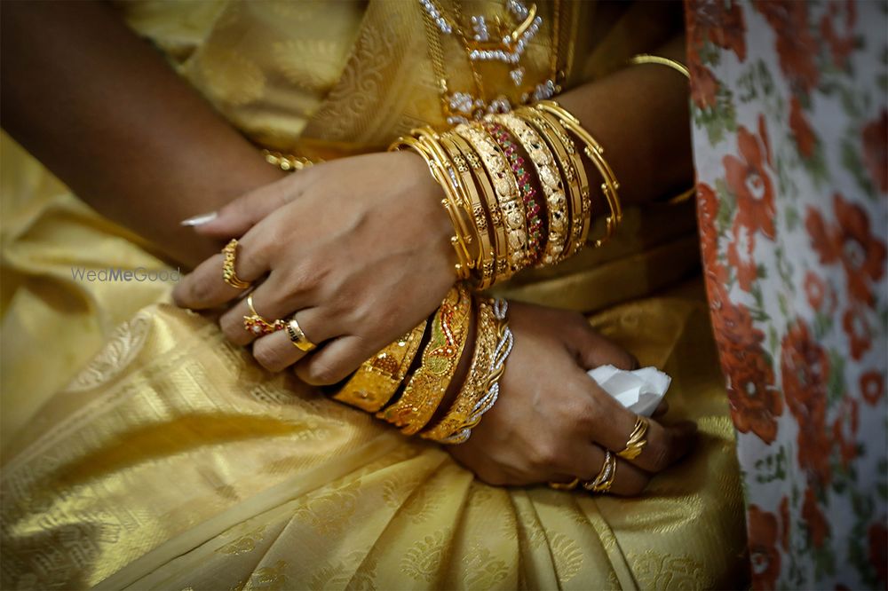 Photo By Marison Photography - Photographers